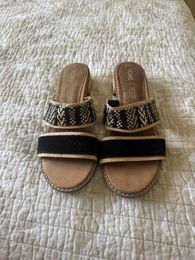 TOMS Mariposa Black Suede Geometric Woven Two-Strap Slide Sandals Women's Sandal